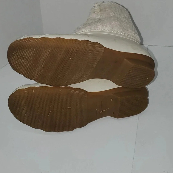 Sperry Cream Saltwater Sherpa Side Zip Women's Size 7 - Picture 11 of 11